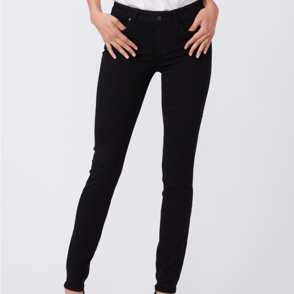 PAIGE VERDIGO BLACK ULTRA SKINNY JEANS SZ 28”